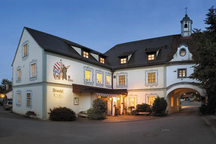 Hotel Restaurant Klosterhof Gutenzell-Hurbel Exterior photo